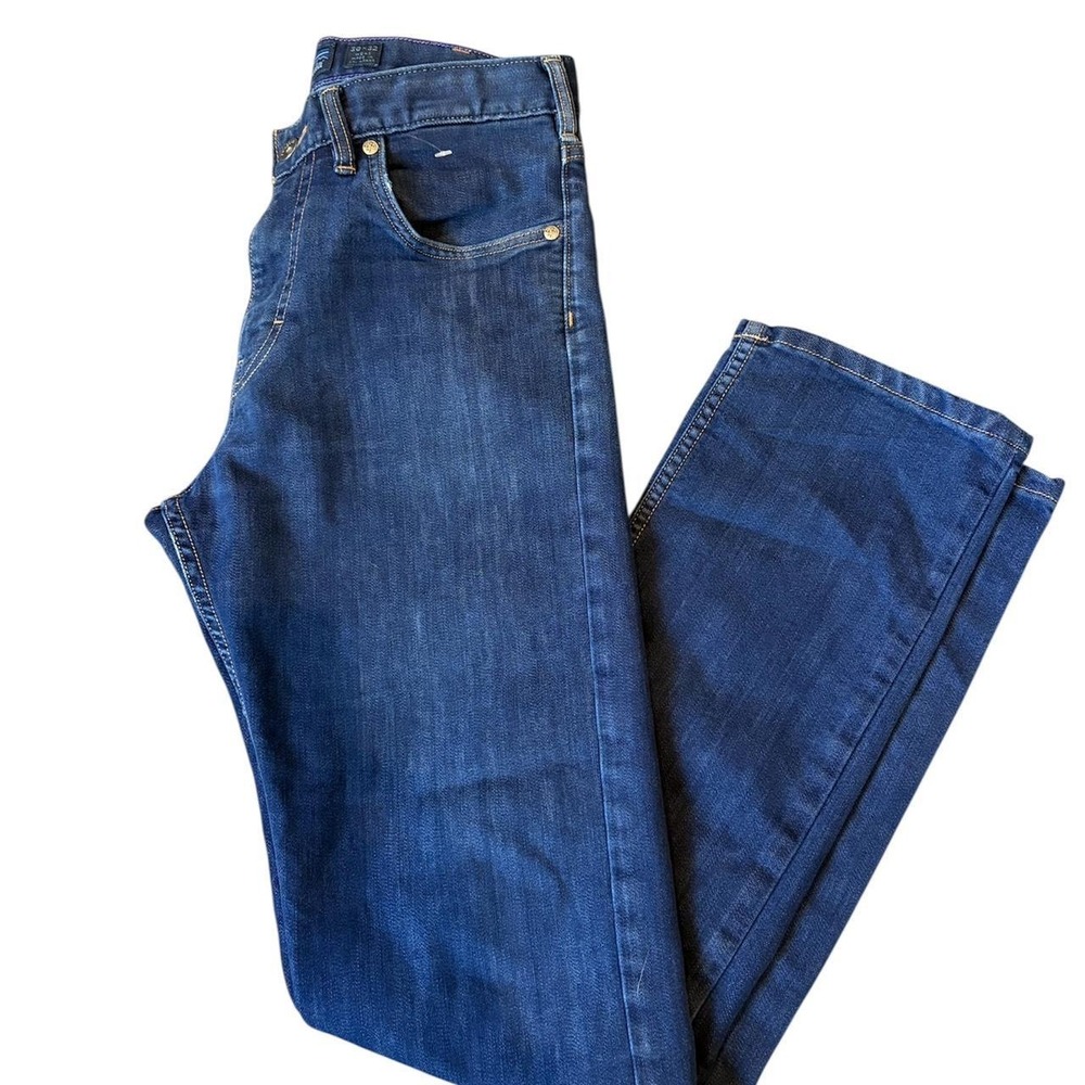 Patagonia Men's blue denim straight leg